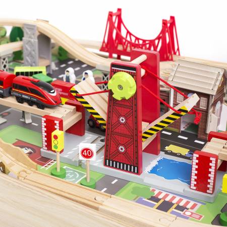 Игровой стол с жд 100 деталей