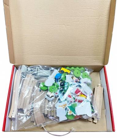 Деревянная железная дорога 80 деталей